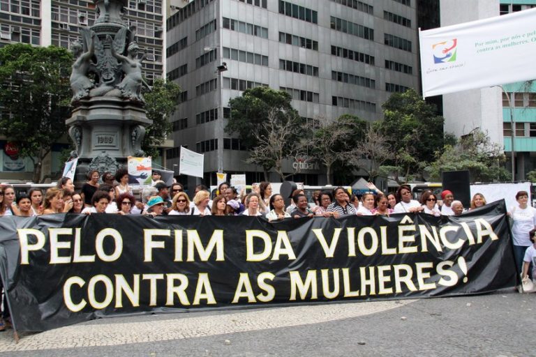 fim-da-violencia-contra-as-mulheres-768×512-1