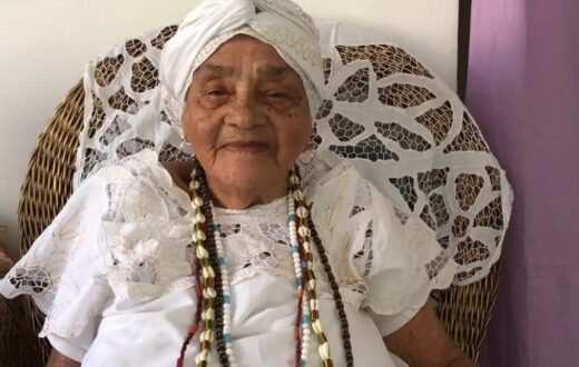 Trajetória de sete décadas no candomblé marca despedida de Mãe Senhora de Ewá